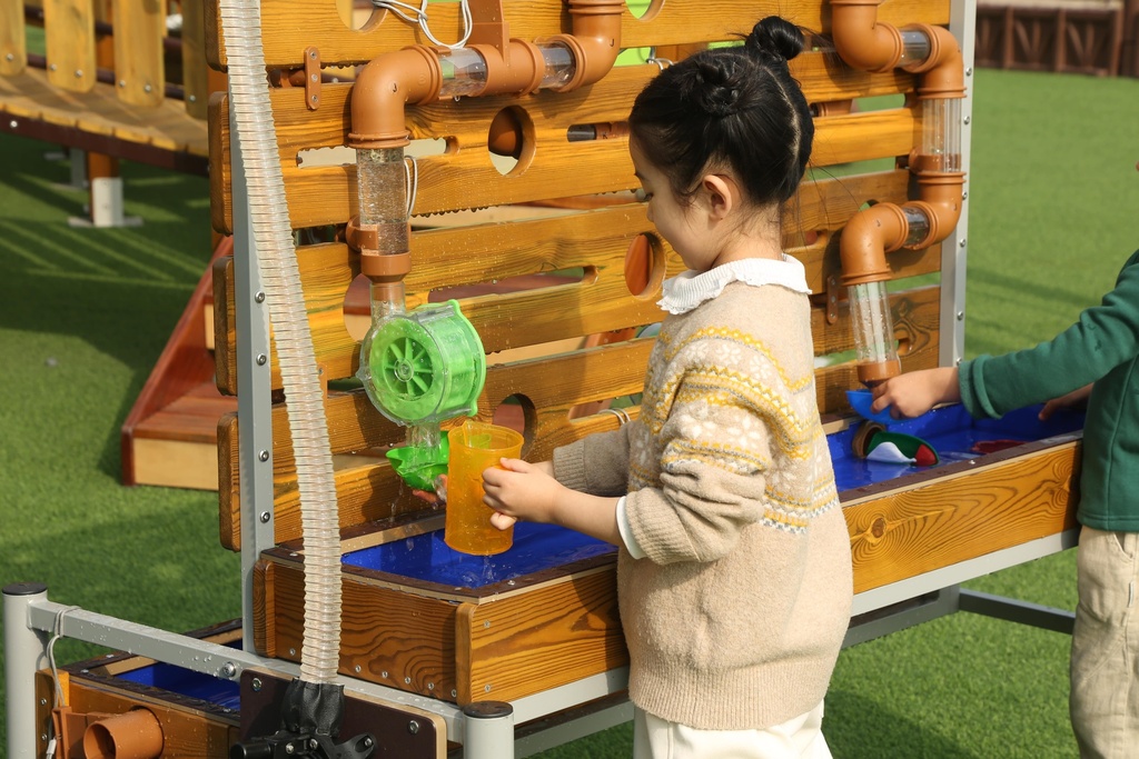 Mobile Outdoor-Wasserspiel-Anlage